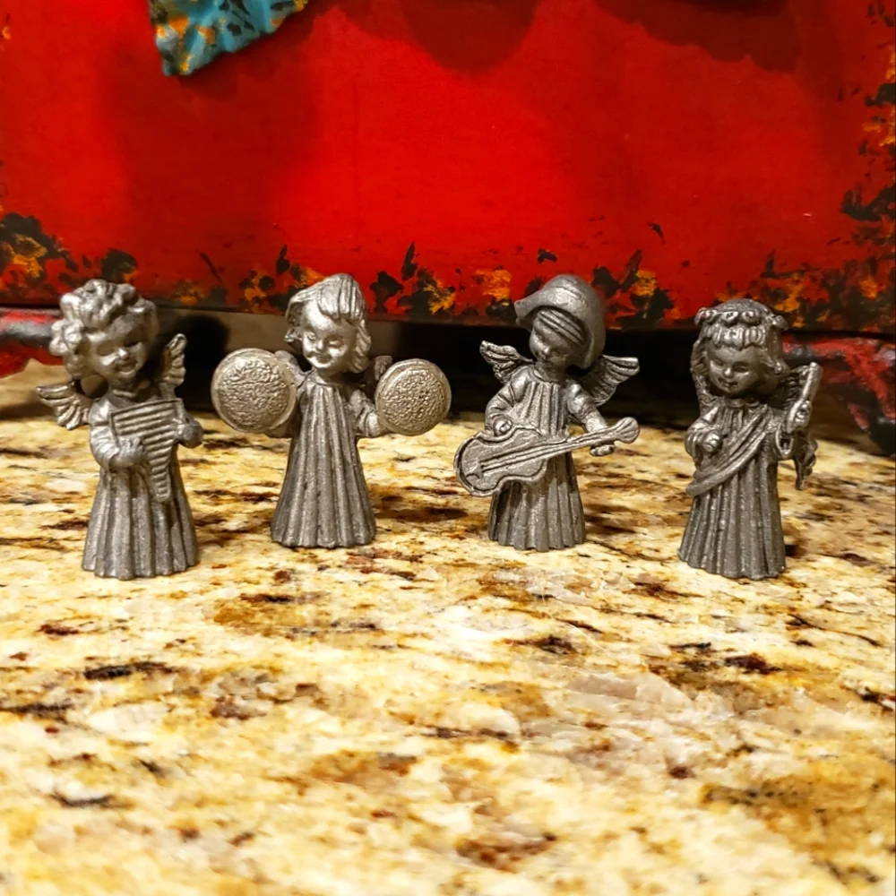 VINTAGE LILLIAN VERNON Mini Pewter Musical